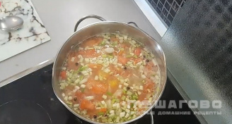 Фото приготовления рецепта: Уха ростовская - шаг 10