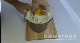 Фото приготовления рецепта: Соус для устриц классический - шаг 5