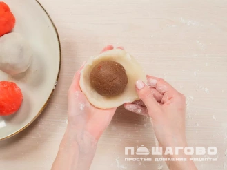 Фото приготовления рецепта: Японские пирожные «Моти» - шаг 4