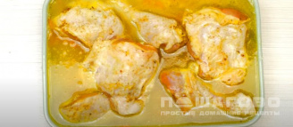Фото приготовления рецепта: Рис с курицей в духовке - шаг 2