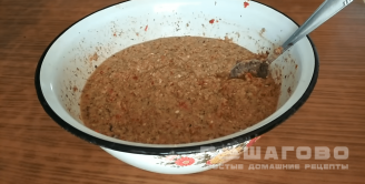 Фото приготовления рецепта: Баклажаны на зиму с орехами и чесноком - шаг 3