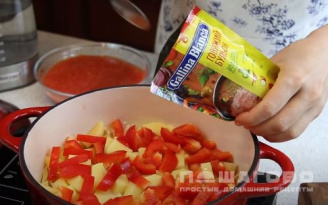 Фото приготовления рецепта: Простой суп щи из свежей капусты - шаг 5