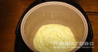 Фото приготовления рецепта: Апельсиновый кекс в мультиварке - шаг 6