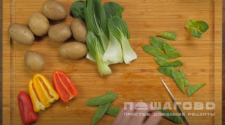 Фото приготовления рецепта: Средиземноморский салат из осьминога - шаг 5