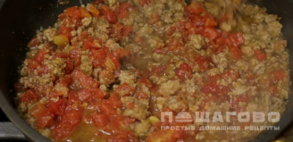 Фото приготовления рецепта: Греческая мусака в соусе бешамель - шаг 6
