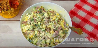 Фото приготовления рецепта: Мясной салат Оливье с говядиной - шаг 7