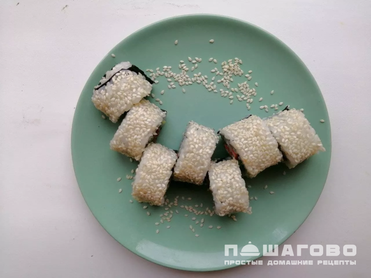 Роллы на скорую руку с кунжутом